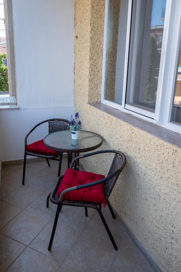 Apartment Central-Lux 1 Tırnova Dış mekan fotoğraf